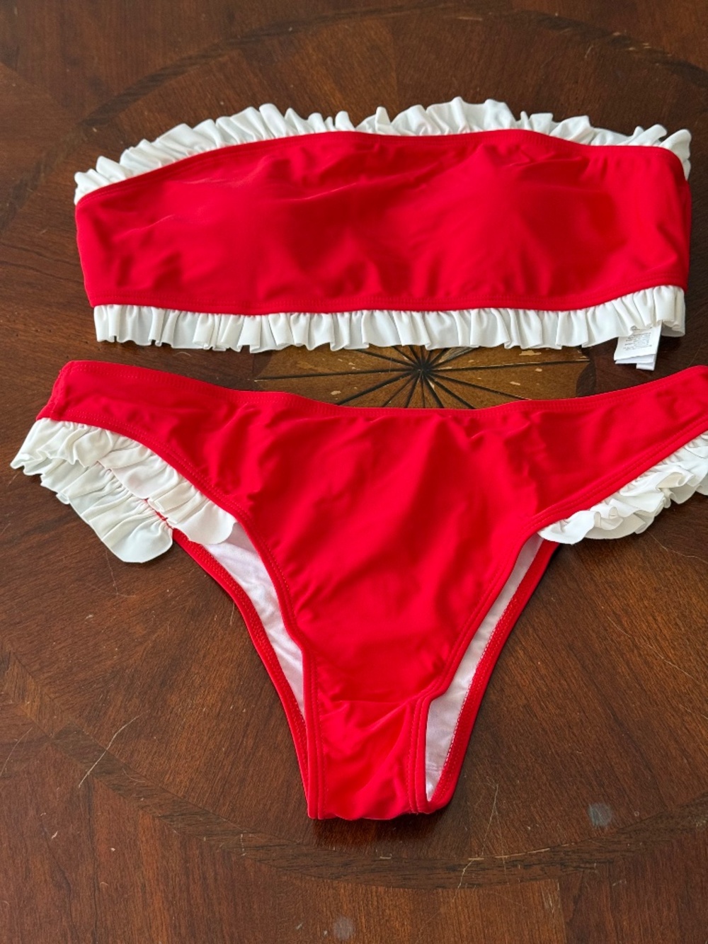 NWOT Kamoni Red & White Ruffled Bikini Set, L/XL